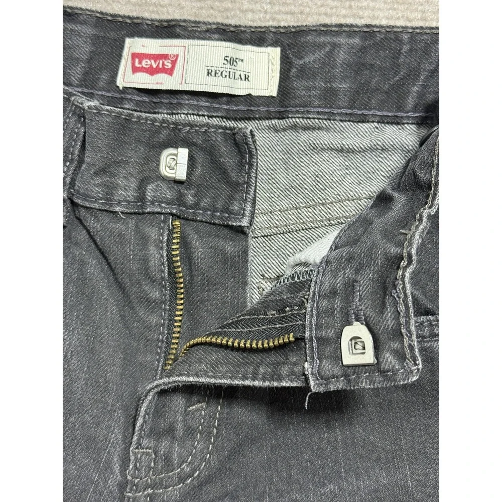 Levis levis 505